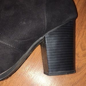 Forever 21 Black Booties